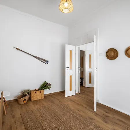 Típico - Mafra Apartmán